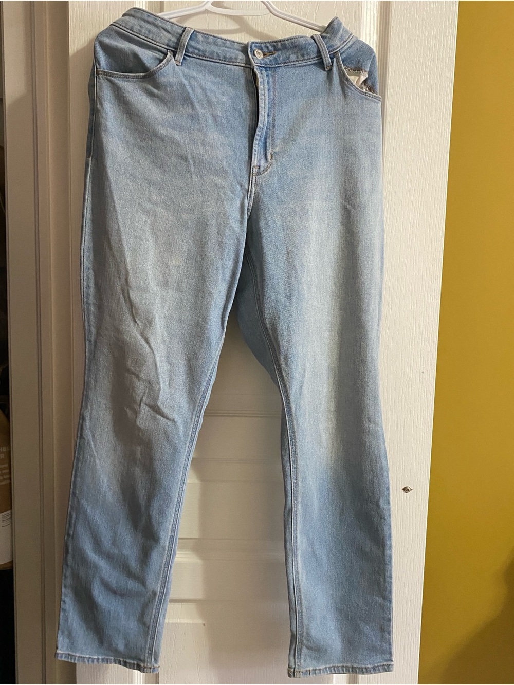 Old Navy Light Blue Straight Jeans for Women
